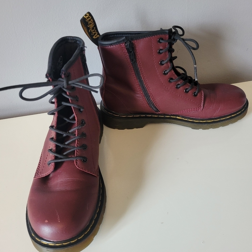 Dr Martens 1460 Smooth Leather Laceup Boots, GUC, Size 5